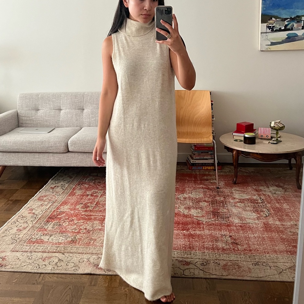 Vince Camuto Cream Sleeveless Maxi Dress with side slit